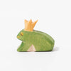 Wooden toy frog with crown | ©Conscious Craft